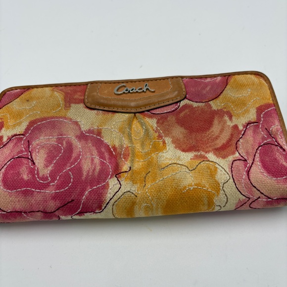 Vtg Y2K Coach Ashley Floral Watercolor Embroidered Zip Around Wallet Yellow Pink - Picture 3 of 8